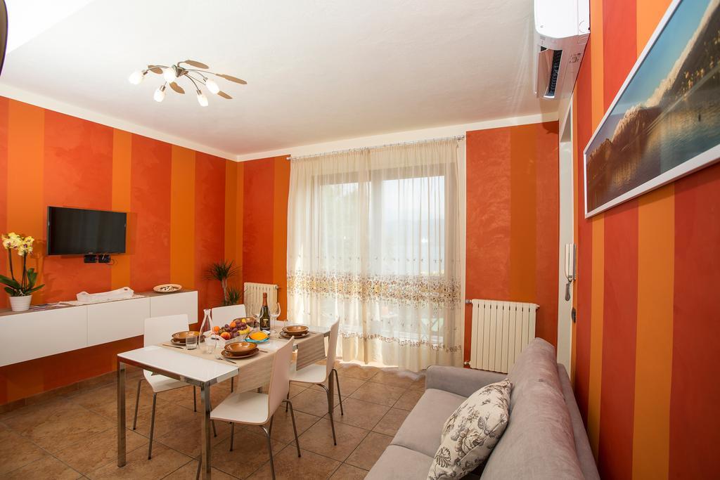Casa Vacanze La Nautica Baveno Luaran gambar